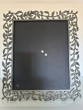 Decorative Silver Leaf Photo Frame - Silver